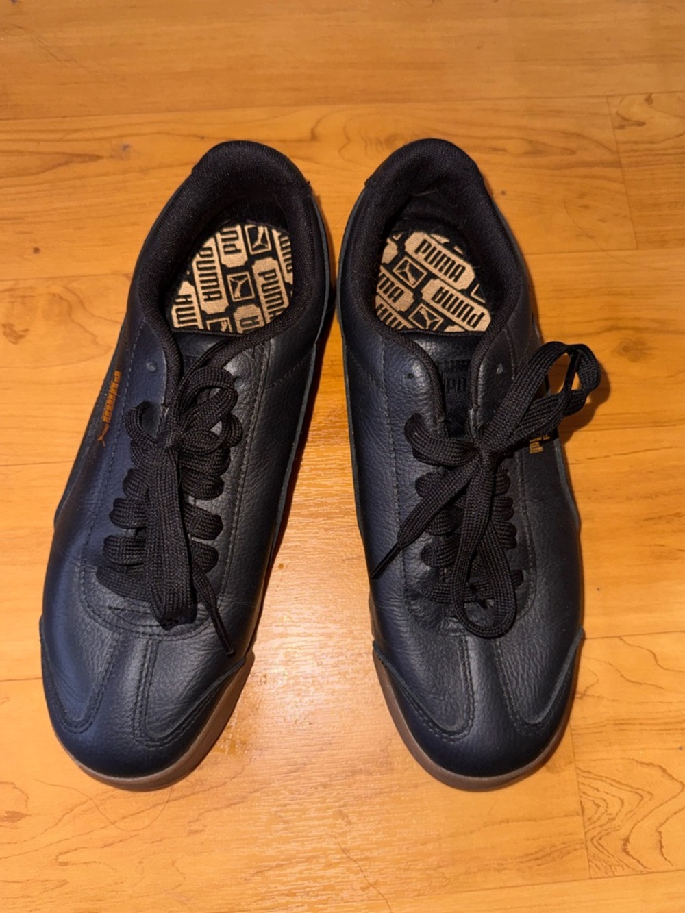 Puma Roma Black Low-Top Sneaker with Branded Insole
